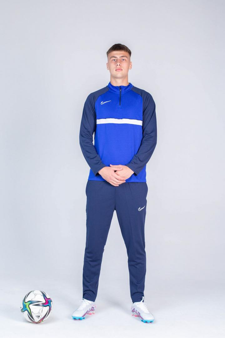 ТРЕНИРОВОЧНЫЙ КОСТЮМ NIKE
