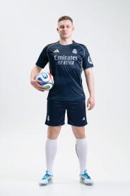 ВЗРОСЛАЯ ФОРМА РЕАЛ МАДРИД 25/26 (ГОСТЕВАЯ) ВЗРОСЛАЯ ФОРМА РЕАЛ МАДРИД 25/26 (ГОСТЕВАЯ)