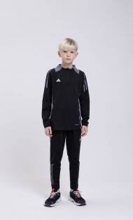 ДЕТСКИЙ ТРЕНИРОВОЧНЫЙ КОСТЮМ  