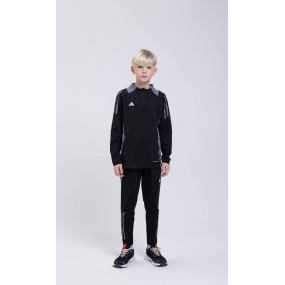 ДЕТСКИЙ ТРЕНИРОВОЧНЫЙ КОСТЮМ  